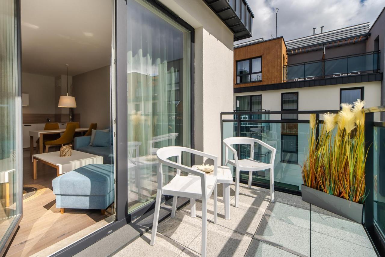 Bel Mare Resort Apartment With Parking By Noclegi Renters ミエンジズドロイェ エクステリア 写真